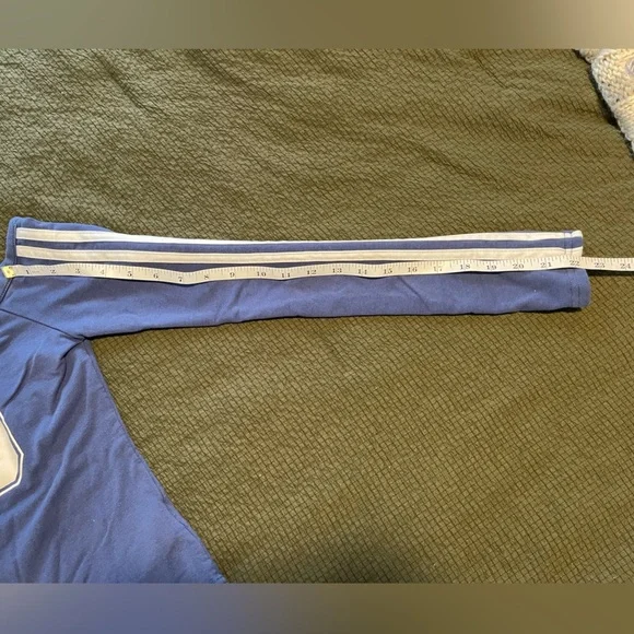 Blue Off-Shoulder long sleeve - Picture 7 of 9